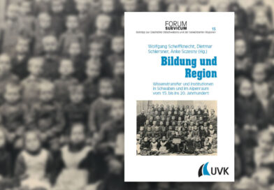 Das Titelbild der Publikation Bildung und Region mit einem historischen schwarz-weiß Foto einer Schulklasse