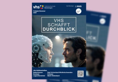 vhs Memmingen: Mit Magie und Vielfalt ins Frühjahrssemester Das Titelbild des Frühjahrsprogramms der VHS Memmingen